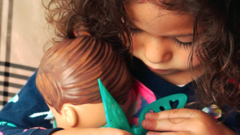 Jugar a las muñecas no sólo es para niñas | Naranxadul